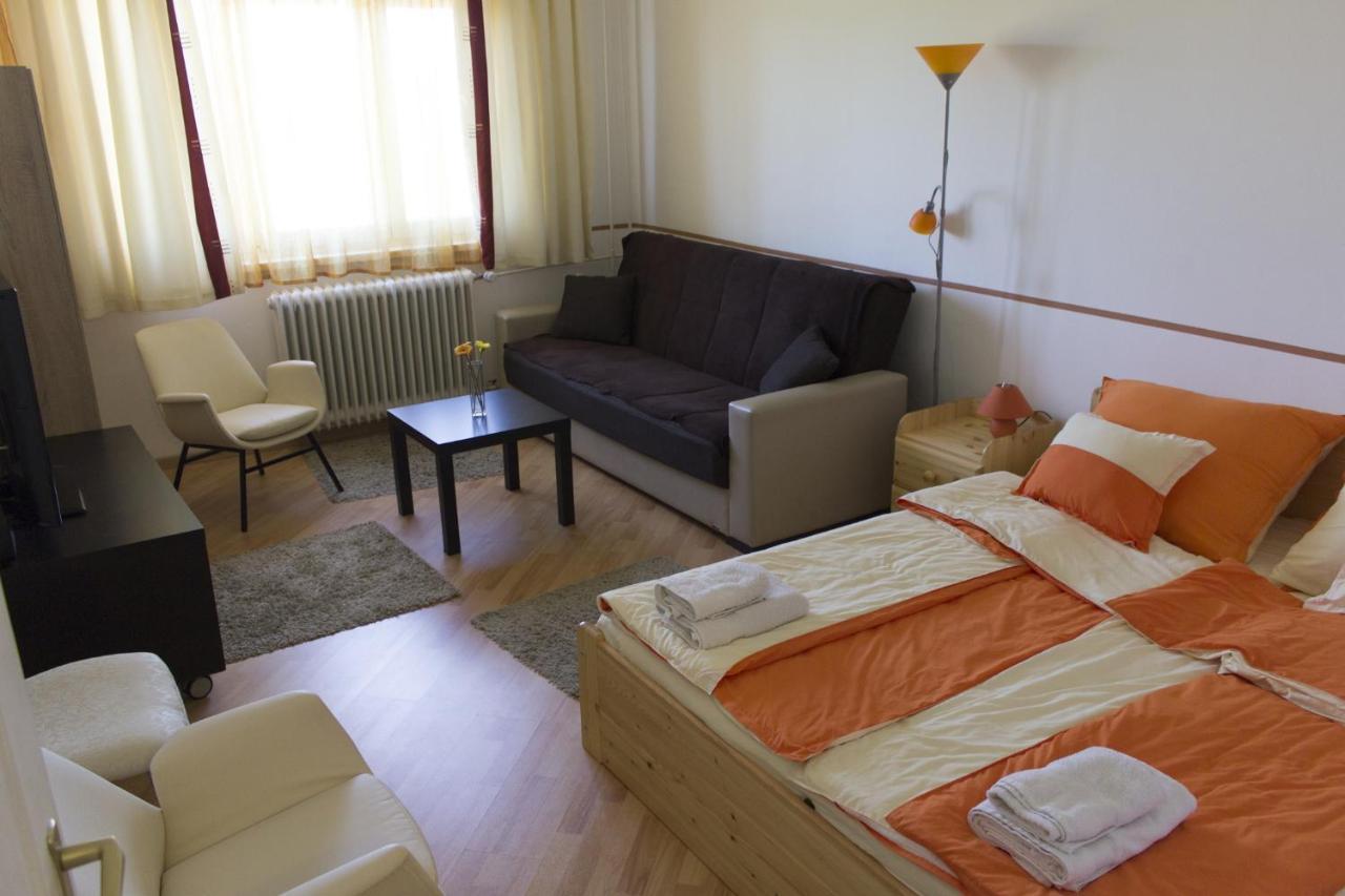 Apartman "A" Szeged Eksteriør billede